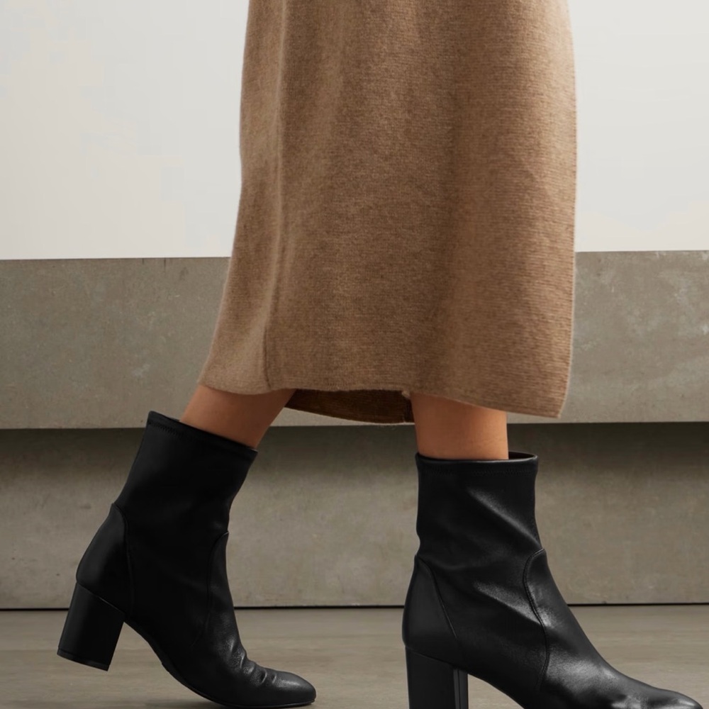 Stuart Weitzman Elegant Black Heeled Booties Yuliana 60